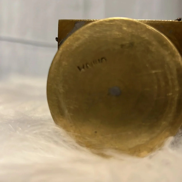 Antique Chinese Decor - Picture 3 of 6